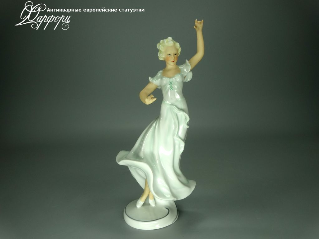 Купить фарфоровую статуэтку Schaubach Kunst Танцовщица